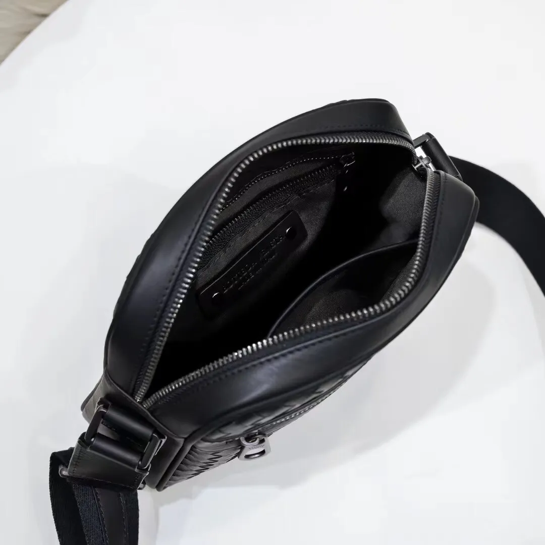 All categories 💚 Top version men’s bags 💚 BV 2024 new BV crossbody bag